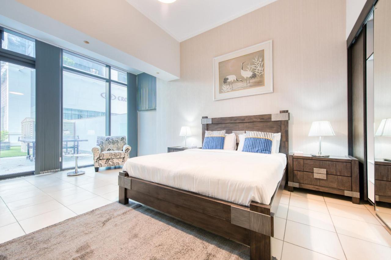 Maison Privee - Big, Bright, Luxury Marina Views Apt Next To Beach ドバイ エクステリア 写真