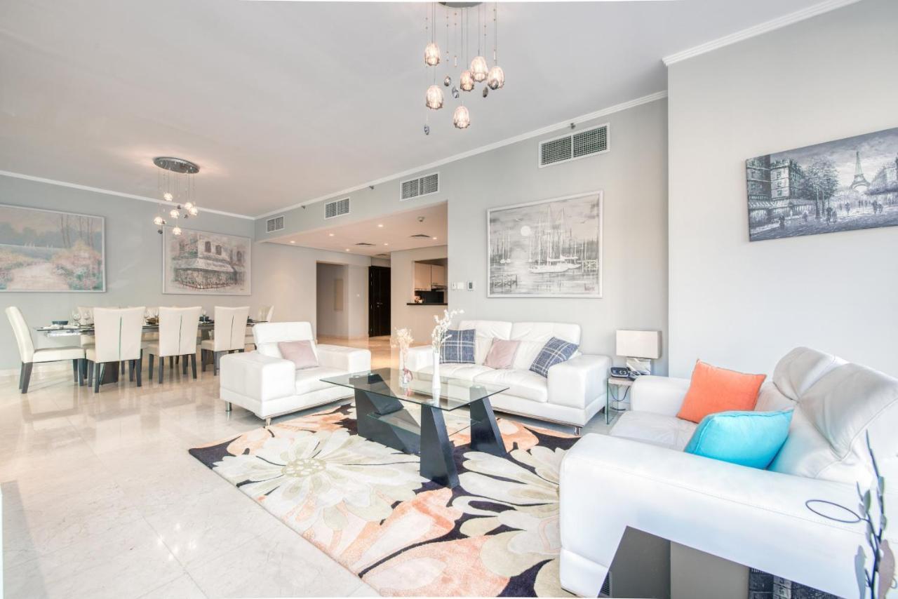 Maison Privee - Big, Bright, Luxury Marina Views Apt Next To Beach ドバイ エクステリア 写真