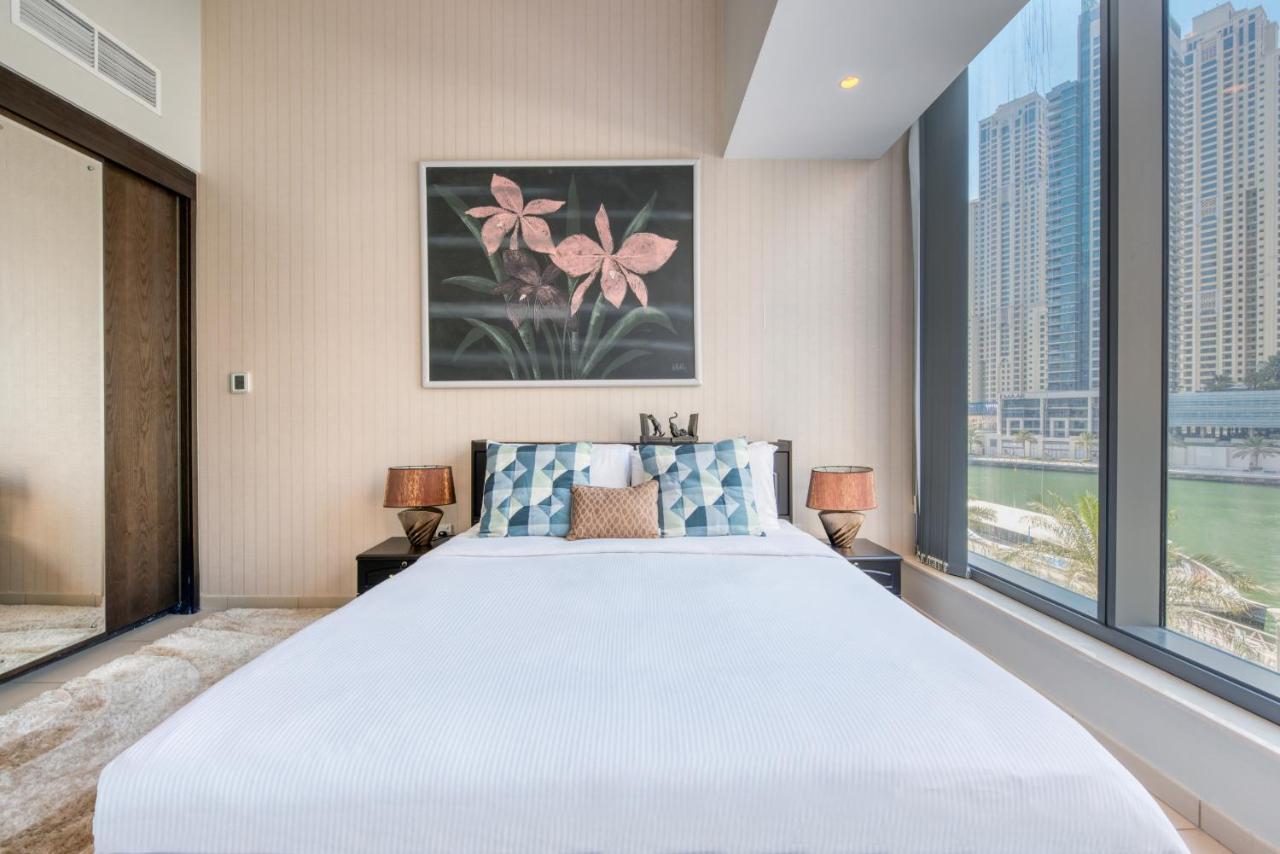 Maison Privee - Big, Bright, Luxury Marina Views Apt Next To Beach ドバイ エクステリア 写真