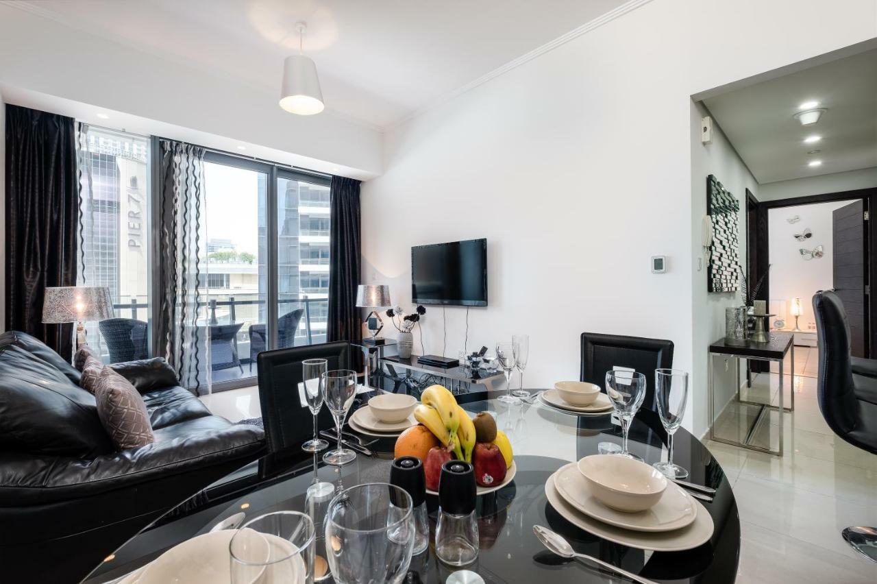 Maison Privee - Big, Bright, Luxury Marina Views Apt Next To Beach ドバイ エクステリア 写真