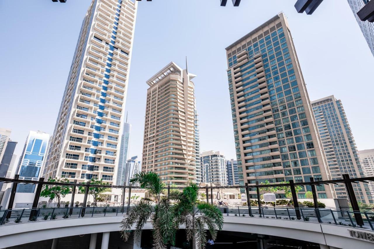 Maison Privee - Big, Bright, Luxury Marina Views Apt Next To Beach ドバイ エクステリア 写真