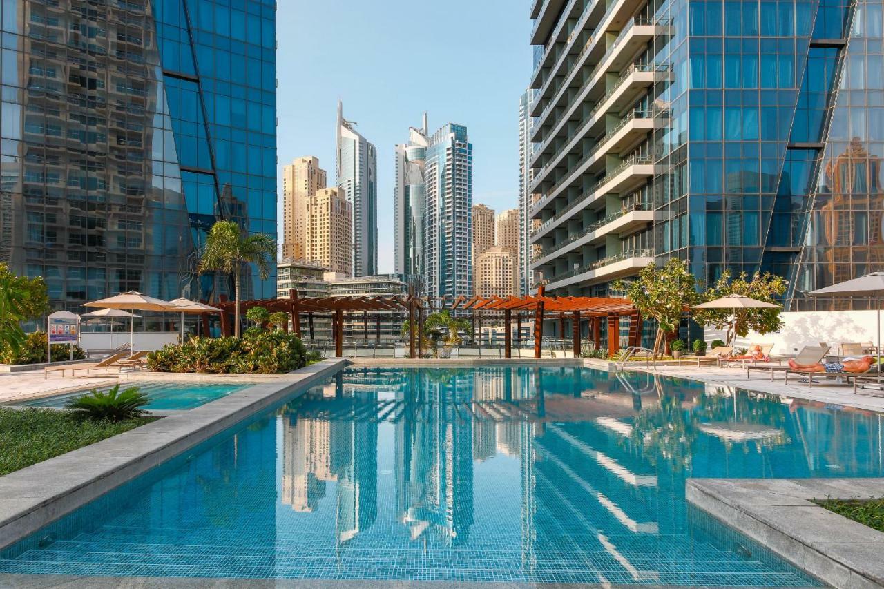 Maison Privee - Big, Bright, Luxury Marina Views Apt Next To Beach ドバイ エクステリア 写真