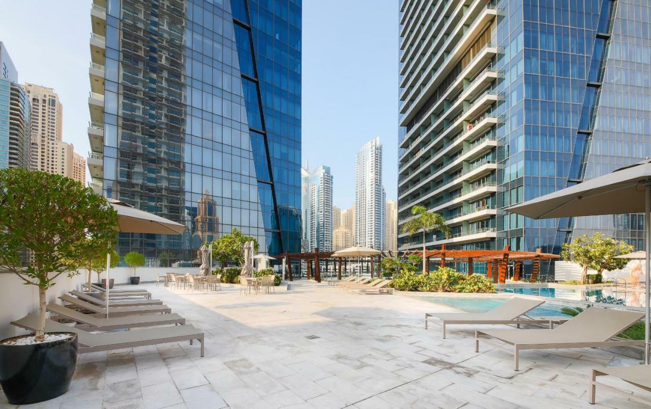 Maison Privee - Big, Bright, Luxury Marina Views Apt Next To Beach ドバイ エクステリア 写真